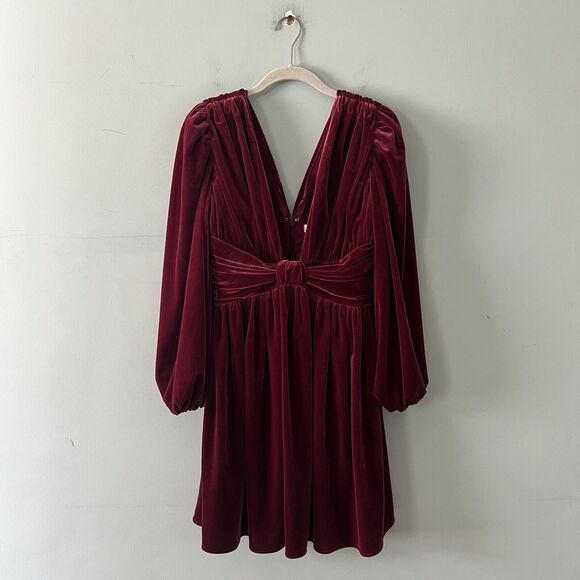 NWT Gianni Bini Mariah 3/4 Sleeve Plunging V-Neck Burgundy Velvet A-Line Dress - Picture 4 of 8